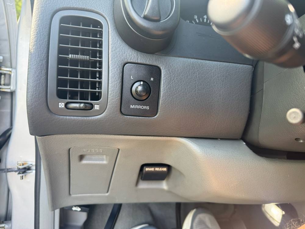 1995 Mercury Villager Wagon — photo 28 of 33