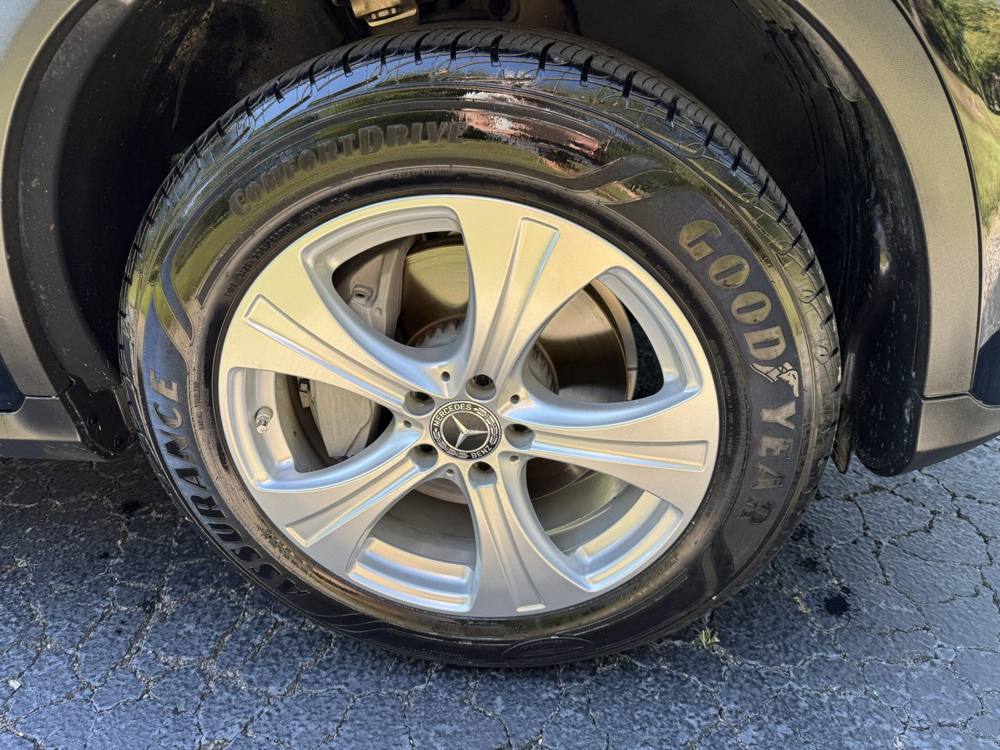 2018 Mercedes-Benz GLC — photo 12 of 45