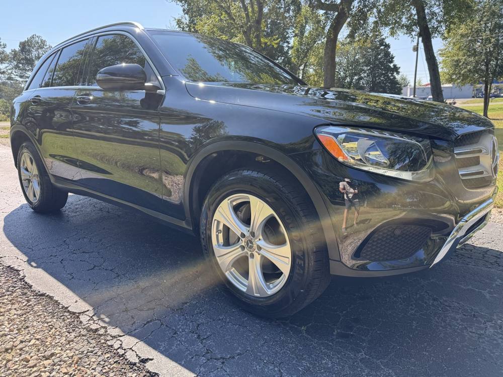 2018 Mercedes-Benz GLC — photo 9 of 45