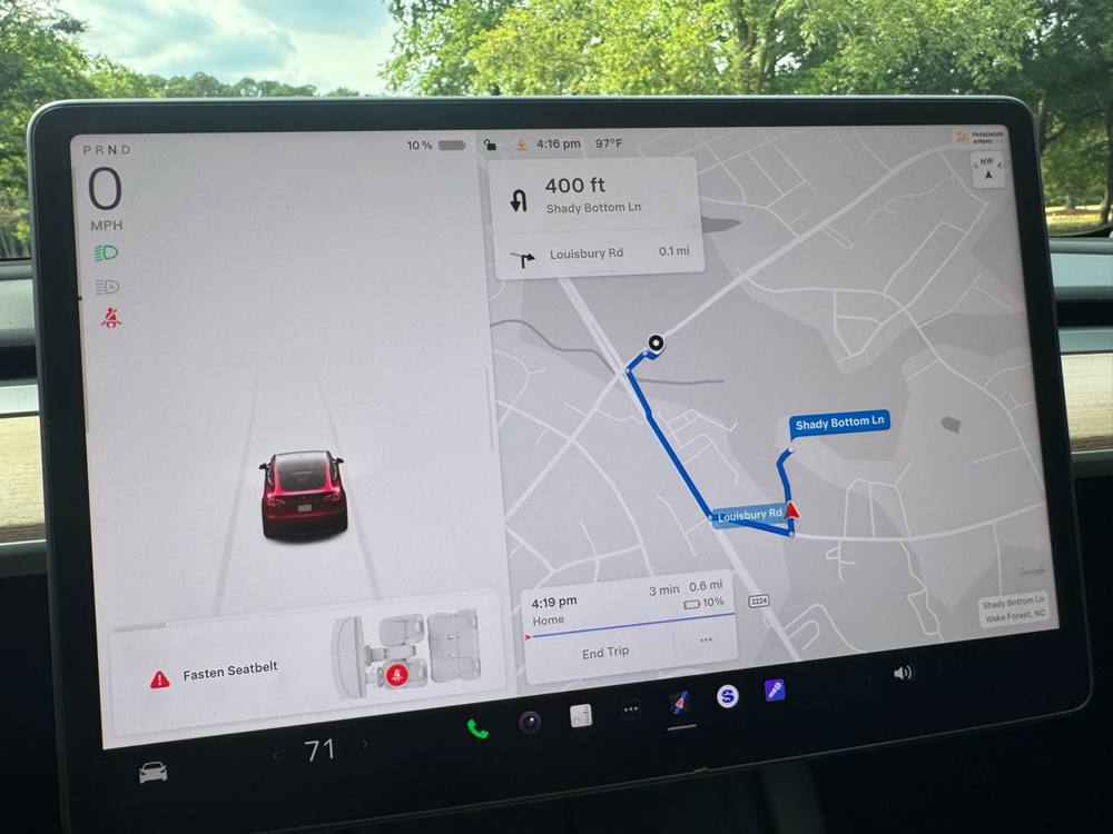 2024 Tesla Model Y — photo 15 of 27