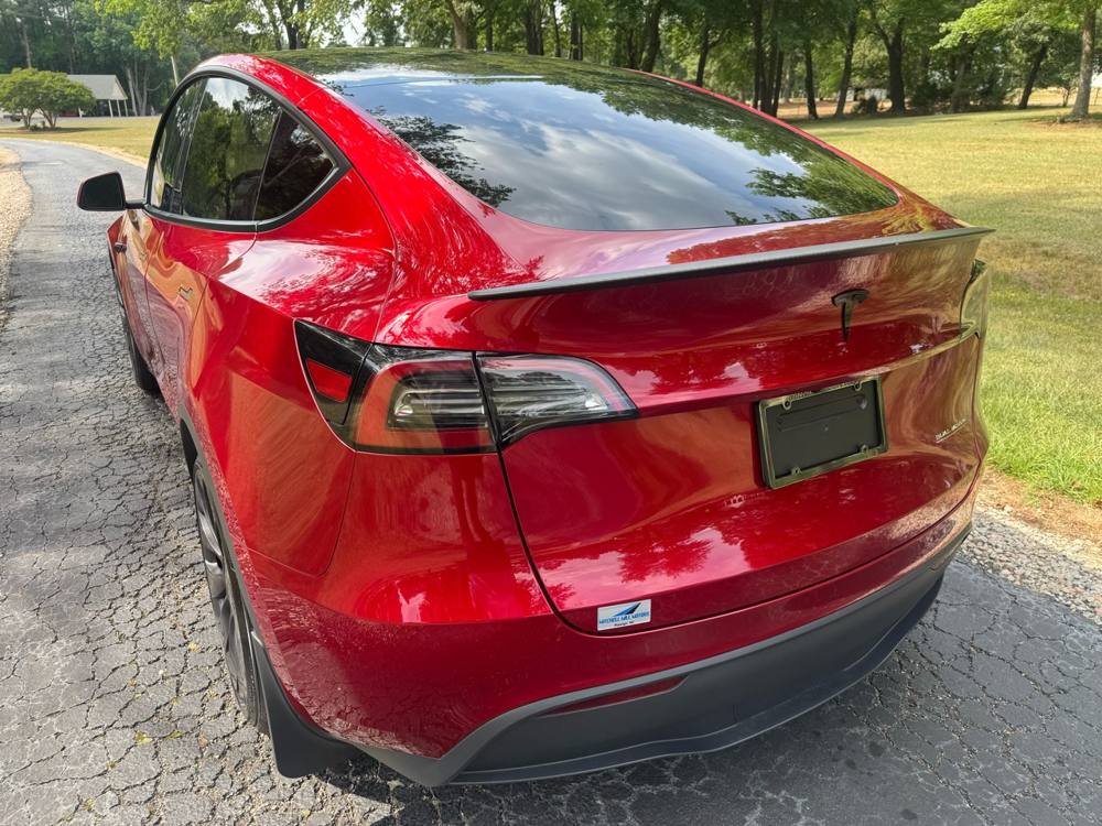2024 Tesla Model Y — photo 5 of 27