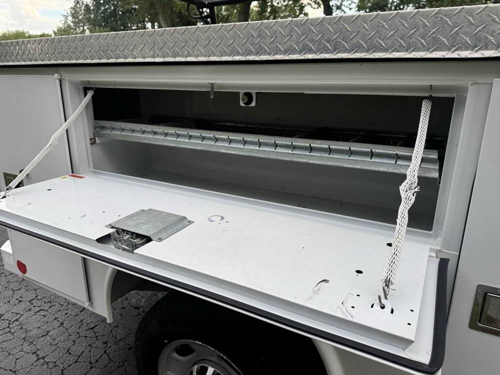 2019 Chevrolet Silverado 2500HD — photo 14 of 40