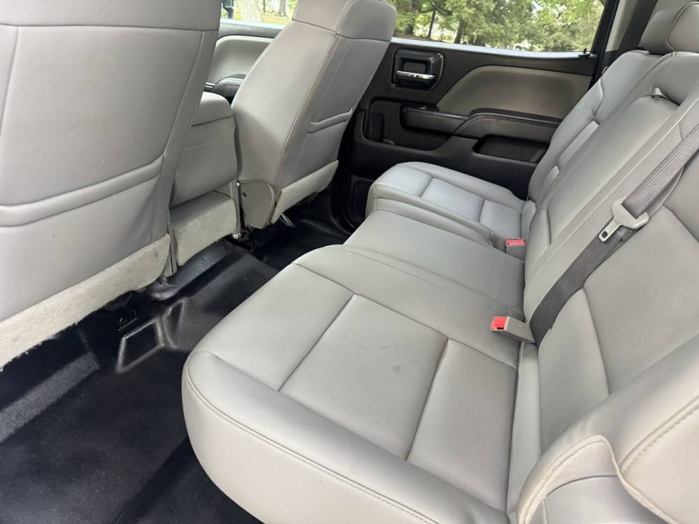2019 Chevrolet Silverado 2500HD — photo 22 of 40