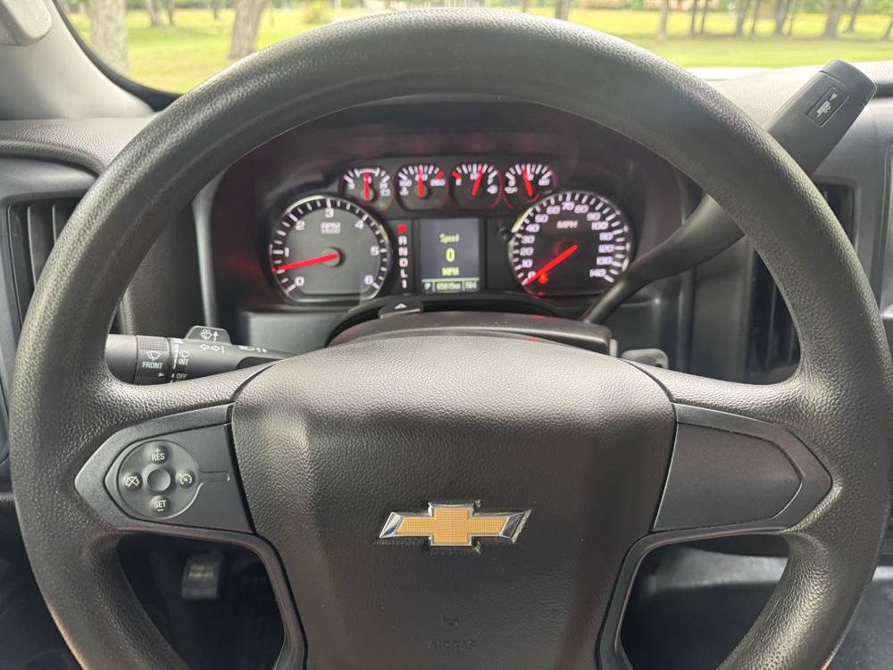 2019 Chevrolet Silverado 2500HD — photo 23 of 40