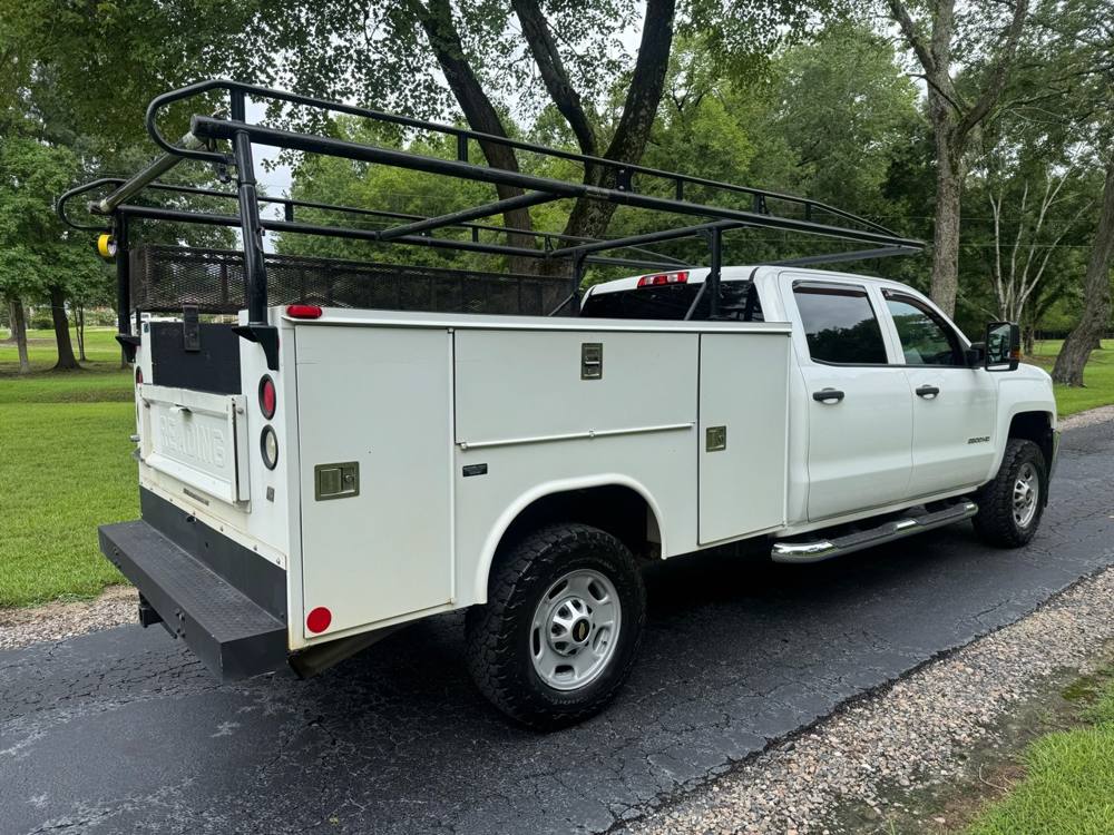 2016 Chevrolet Silverado 2500HD — photo 6 of 33