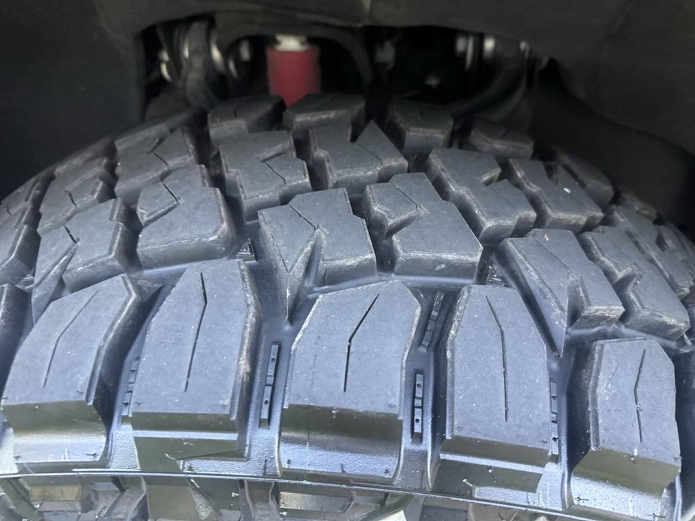 2024 GMC Sierra 2500HD — photo 13 of 44