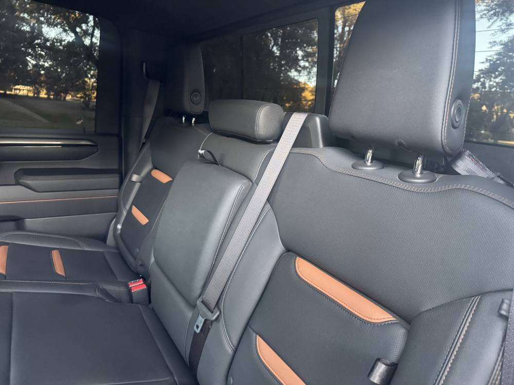 2024 GMC Sierra 2500HD — photo 22 of 44