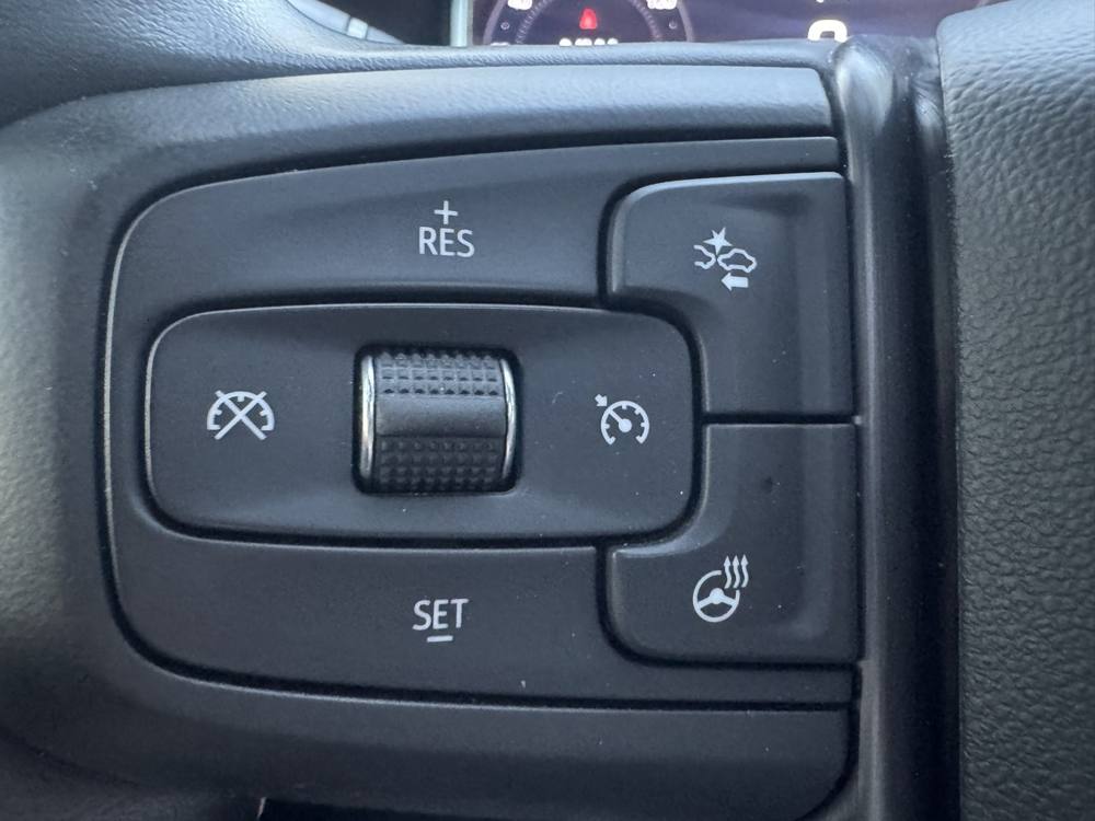 2024 GMC Sierra 2500HD — photo 27 of 44