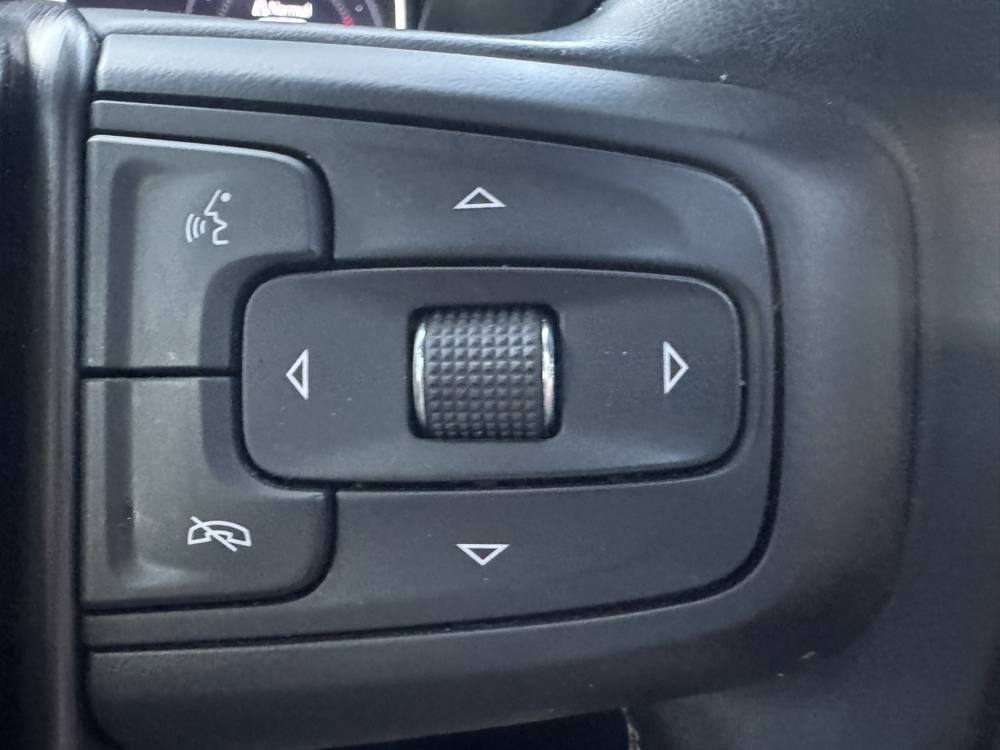 2024 GMC Sierra 2500HD — photo 28 of 44