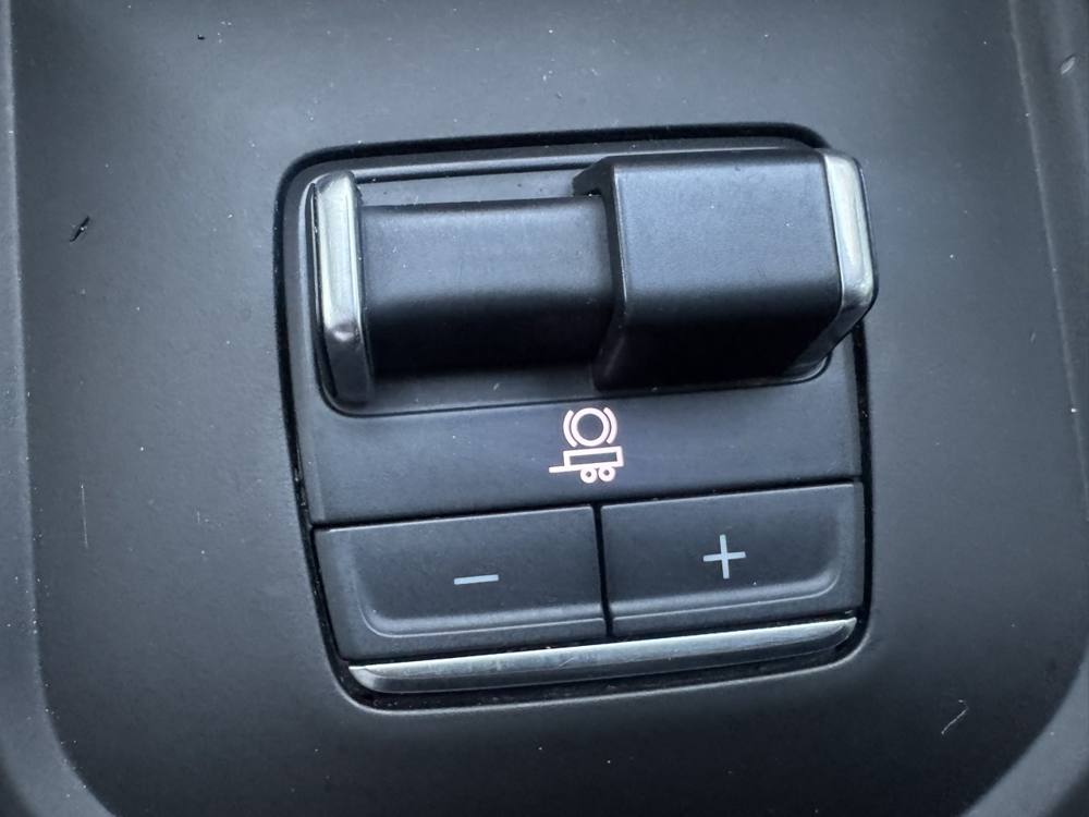 2024 GMC Sierra 2500HD — photo 41 of 44