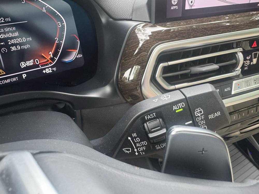 2023 BMW X3 — photo 23 of 41