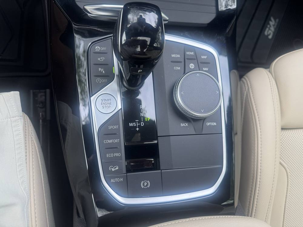 2023 BMW X3 — photo 32 of 41