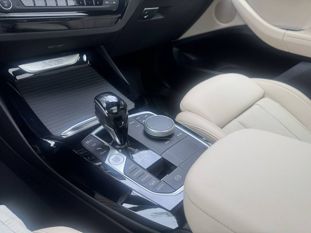 2023 BMW X3 — photo 33 of 41