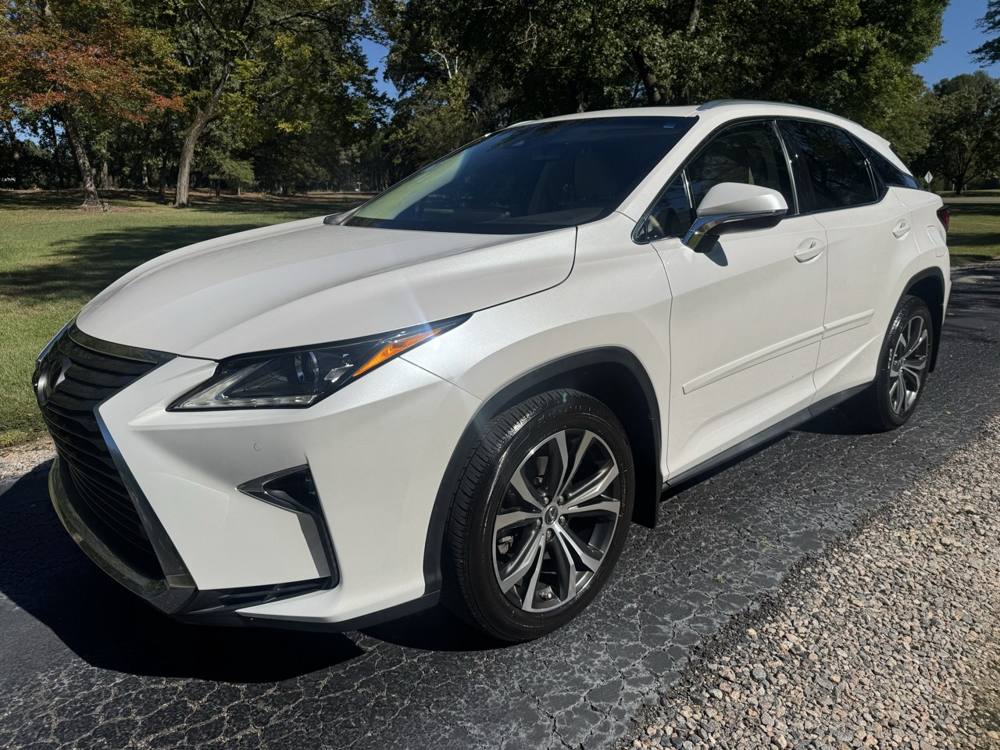 2019 Lexus RX — photo 2 of 41