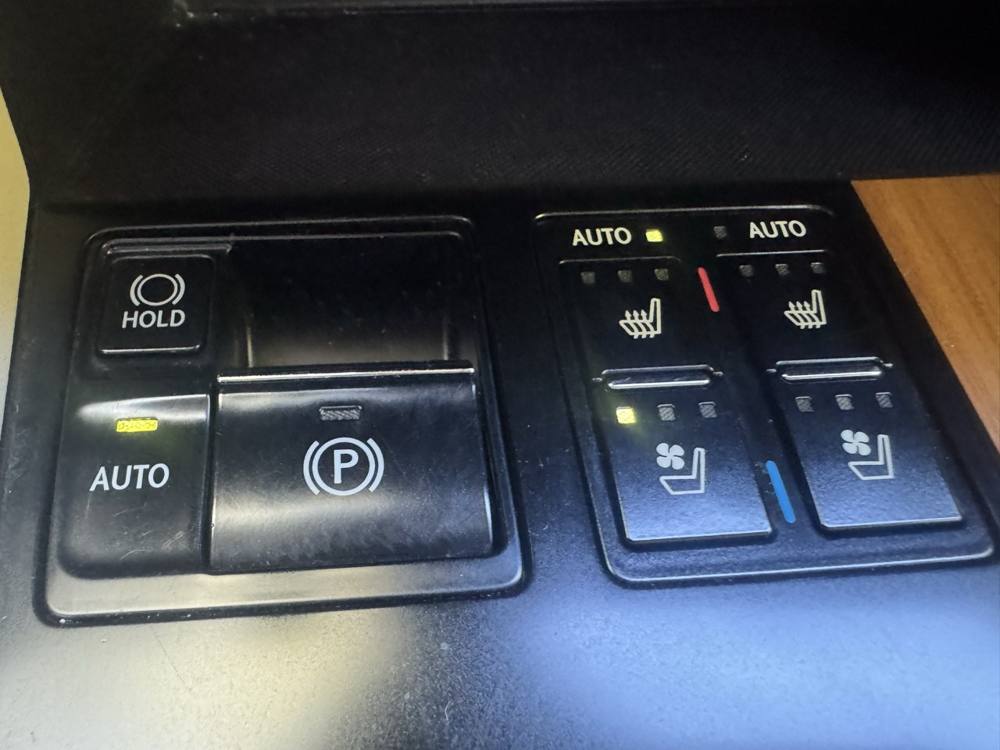2019 Lexus RX — photo 38 of 41
