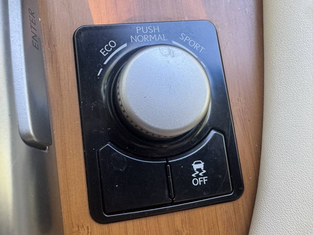 2019 Lexus RX — photo 39 of 41