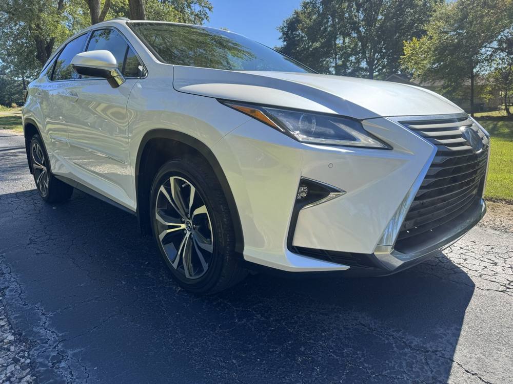 2019 Lexus RX — photo 9 of 41