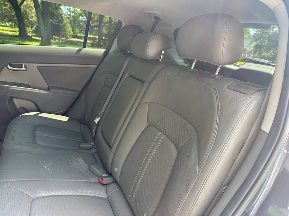 2011 Kia Sportage — photo 14 of 35