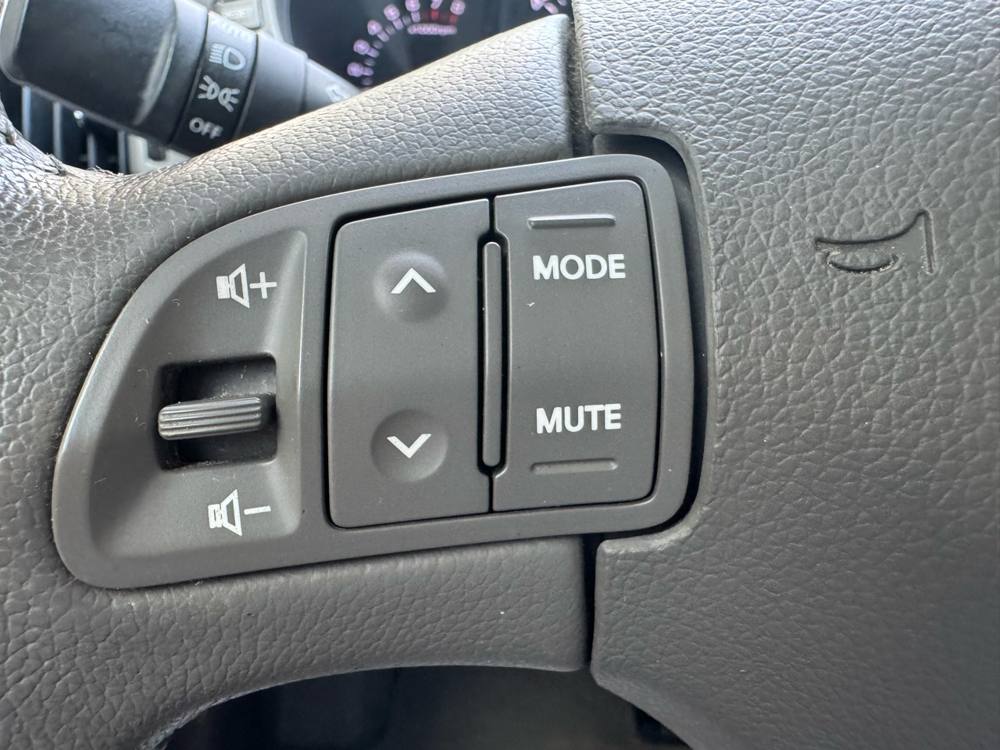 2011 Kia Sportage — photo 21 of 35