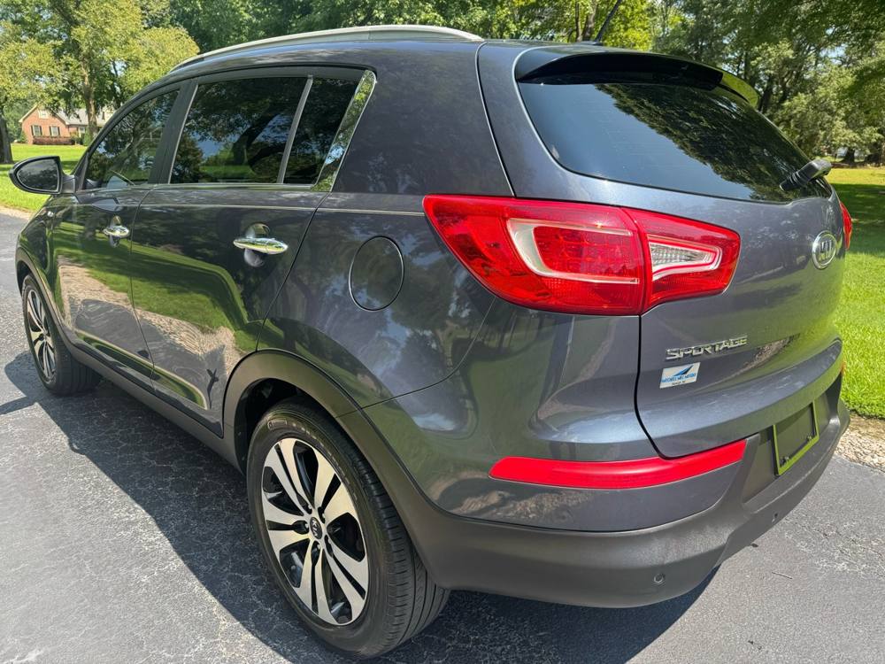 2011 Kia Sportage — photo 4 of 35