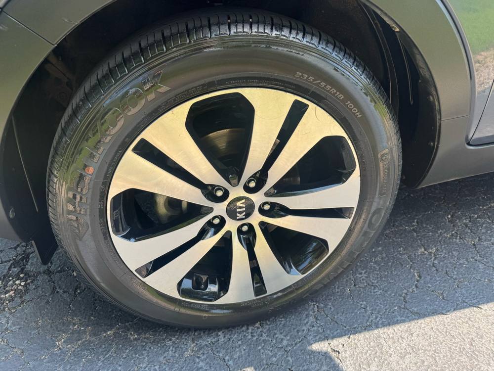 2011 Kia Sportage — photo 9 of 35
