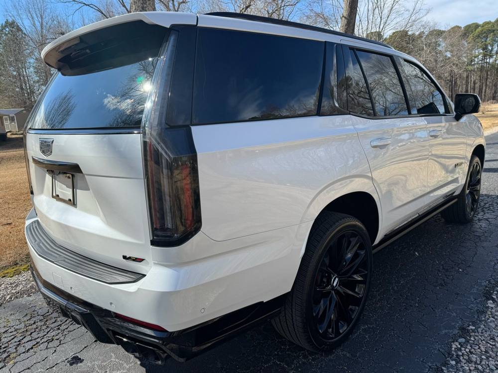 2025 Cadillac Escalade — photo 7 of 48