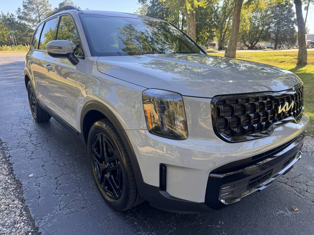 2024 Kia Telluride — photo 10 of 47