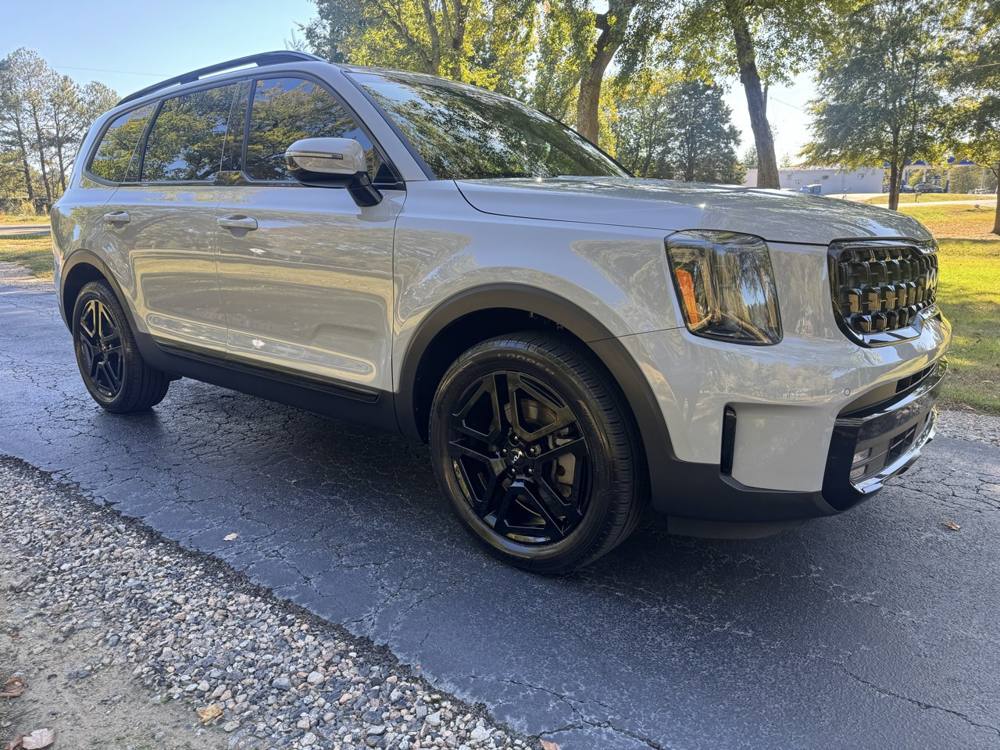 2024 Kia Telluride — photo 9 of 47