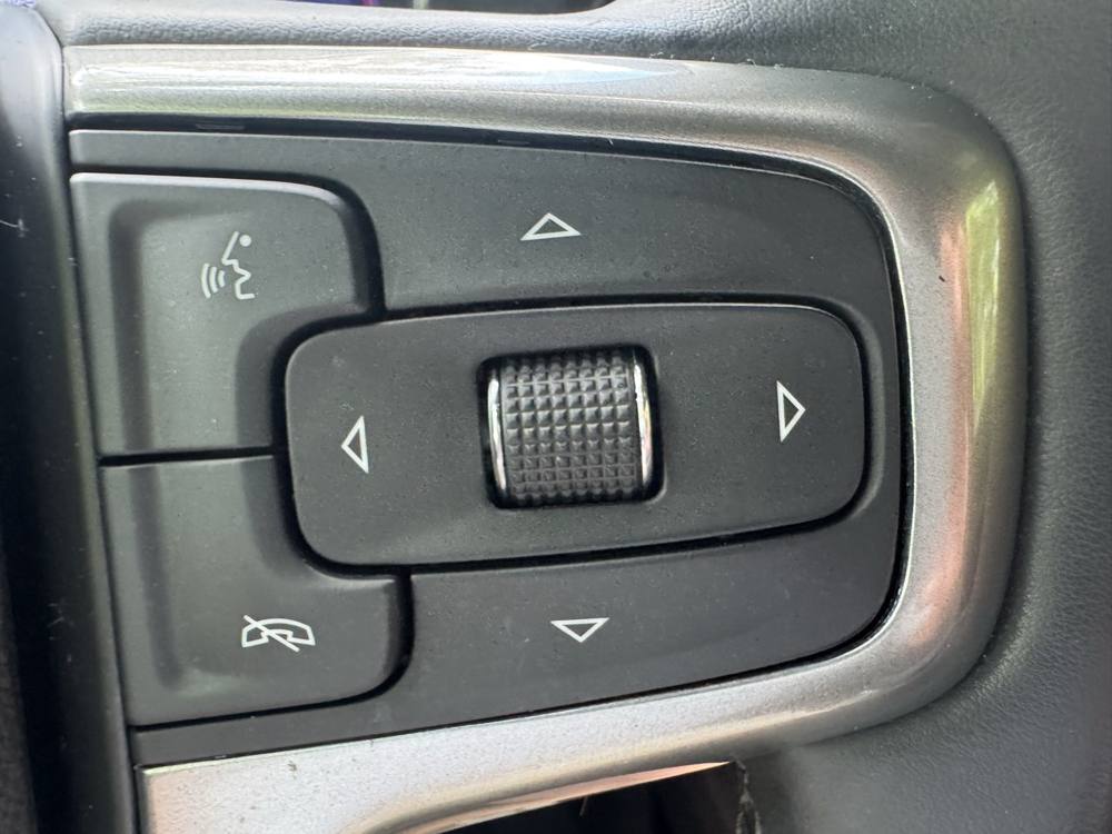 2024 Chevrolet Silverado 2500HD — photo 26 of 44