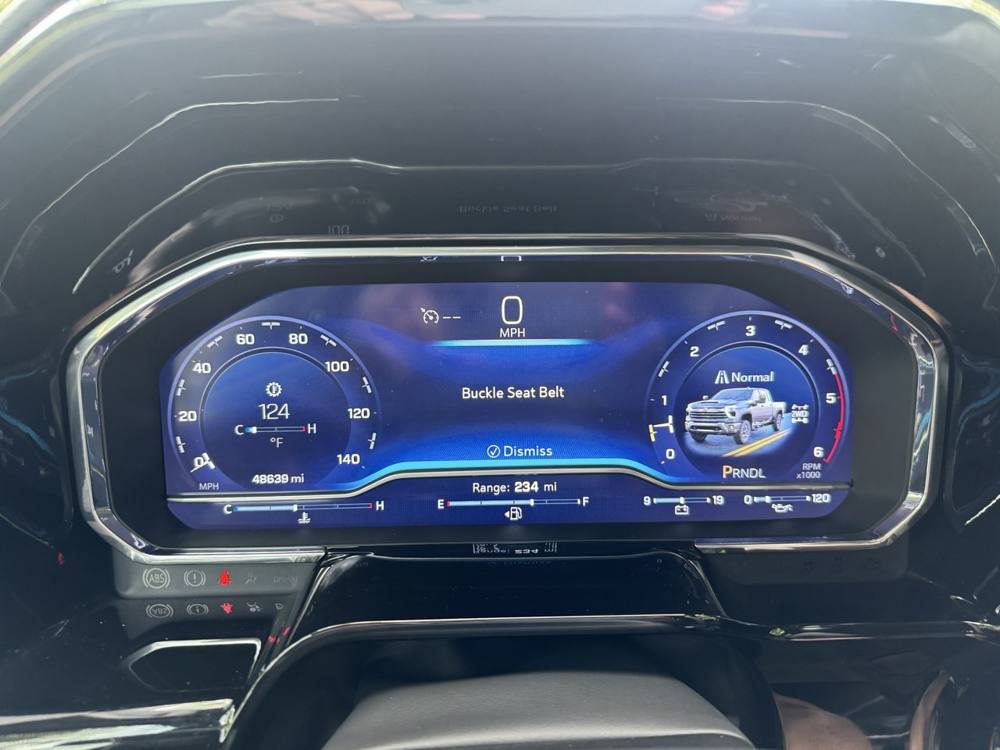 2024 Chevrolet Silverado 2500HD — photo 28 of 44