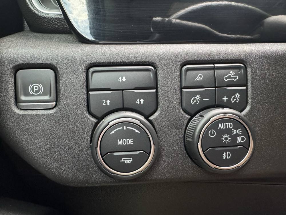 2024 Chevrolet Silverado 2500HD — photo 29 of 44