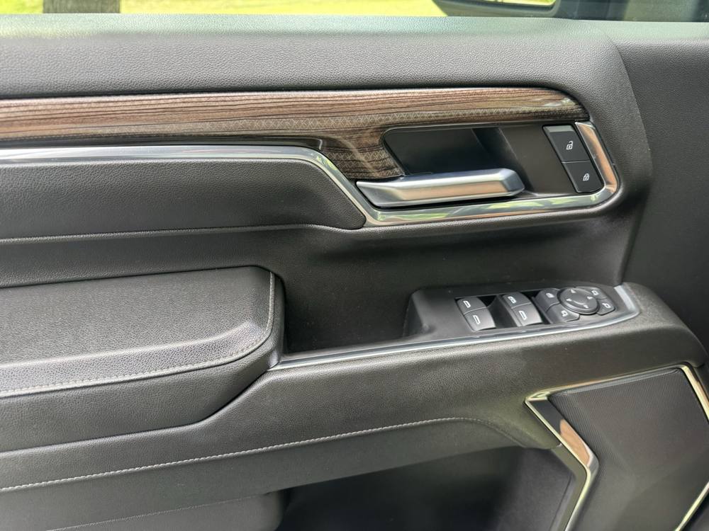 2024 Chevrolet Silverado 2500HD — photo 30 of 44