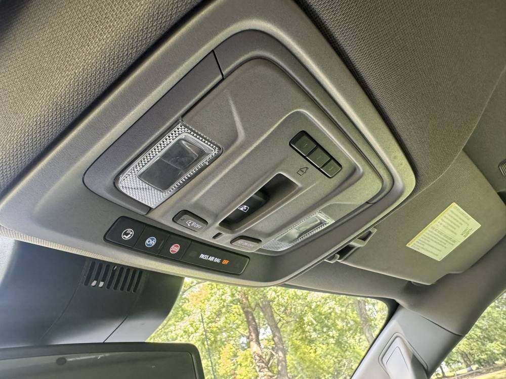 2024 Chevrolet Silverado 2500HD — photo 39 of 44