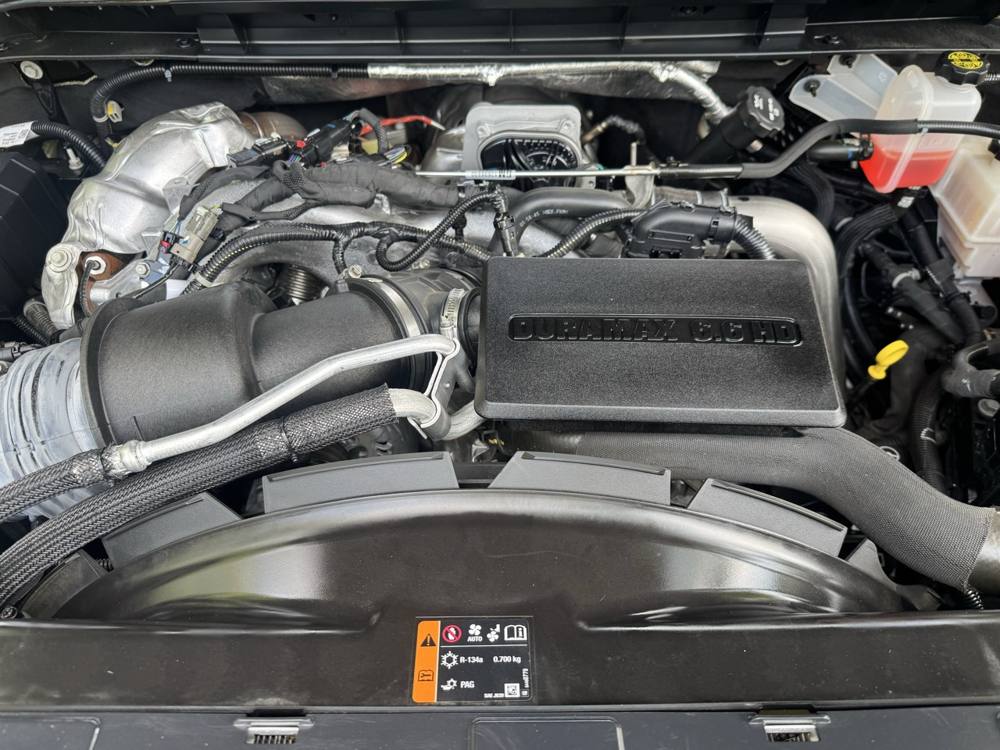 2024 Chevrolet Silverado 2500HD — photo 42 of 44