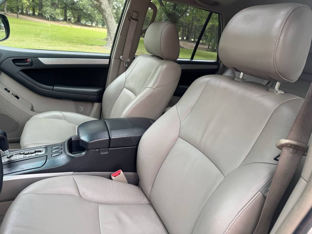 2007 Toyota 4Runner — photo 14 of 39