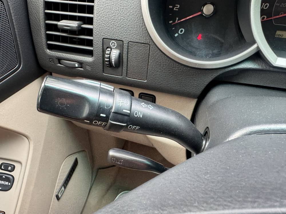 2007 Toyota 4Runner — photo 26 of 39