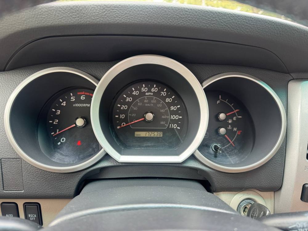 2007 Toyota 4Runner — photo 27 of 39