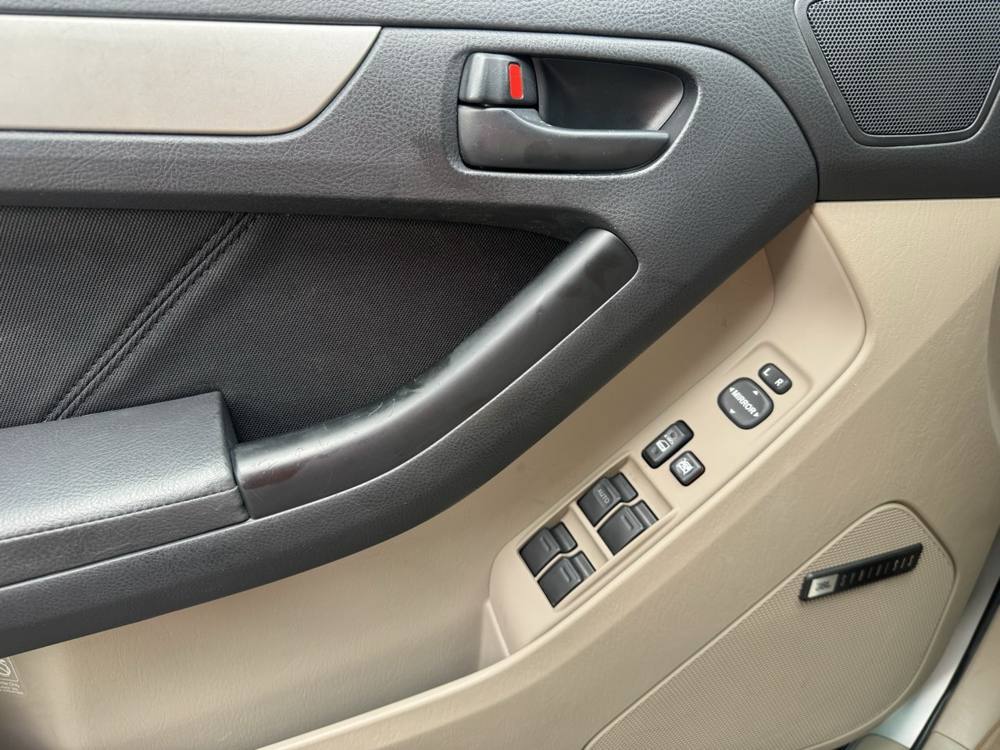 2007 Toyota 4Runner — photo 29 of 39
