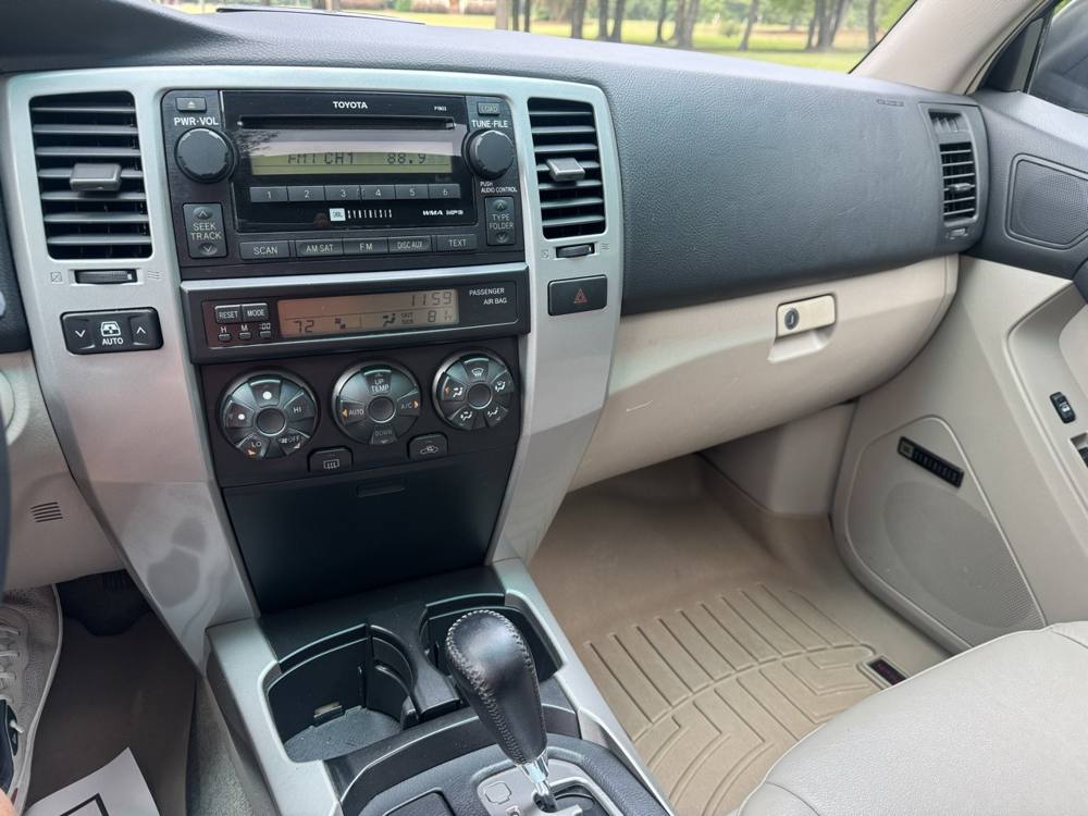 2007 Toyota 4Runner — photo 36 of 39