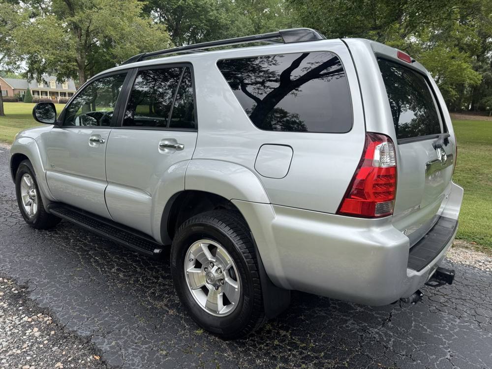 2007 Toyota 4Runner — photo 4 of 39