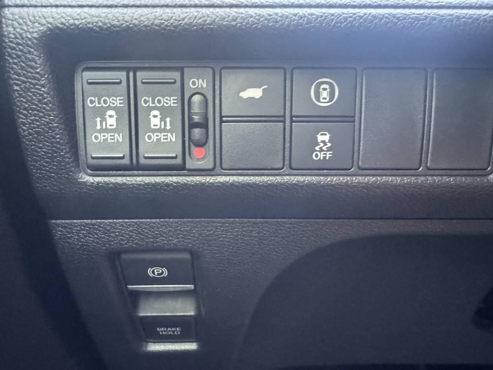 2023 Honda Odyssey — photo 28 of 42