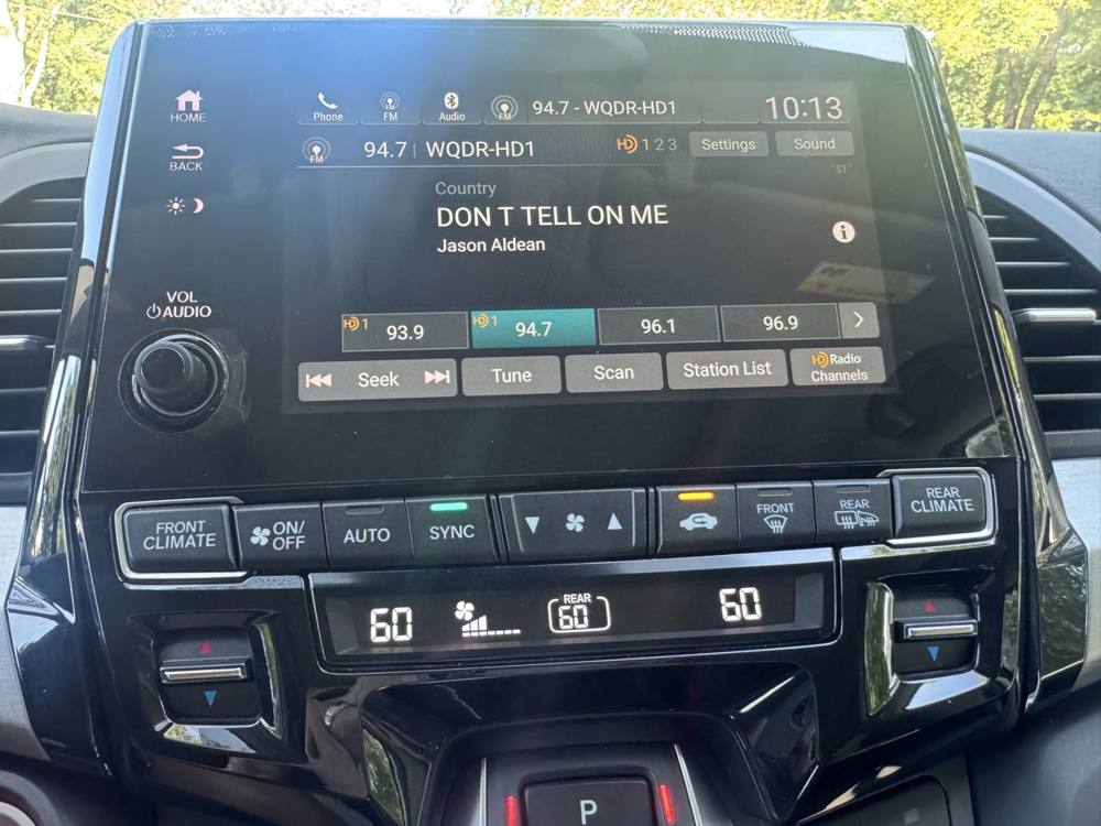2023 Honda Odyssey — photo 34 of 42