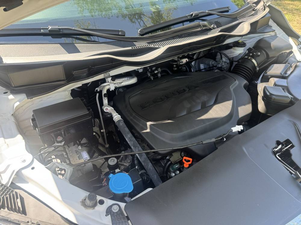 2023 Honda Odyssey — photo 40 of 42