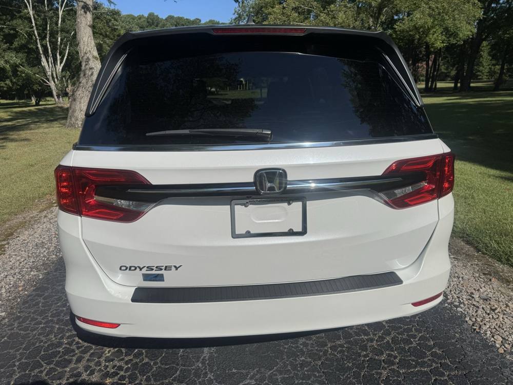 2023 Honda Odyssey — photo 5 of 42