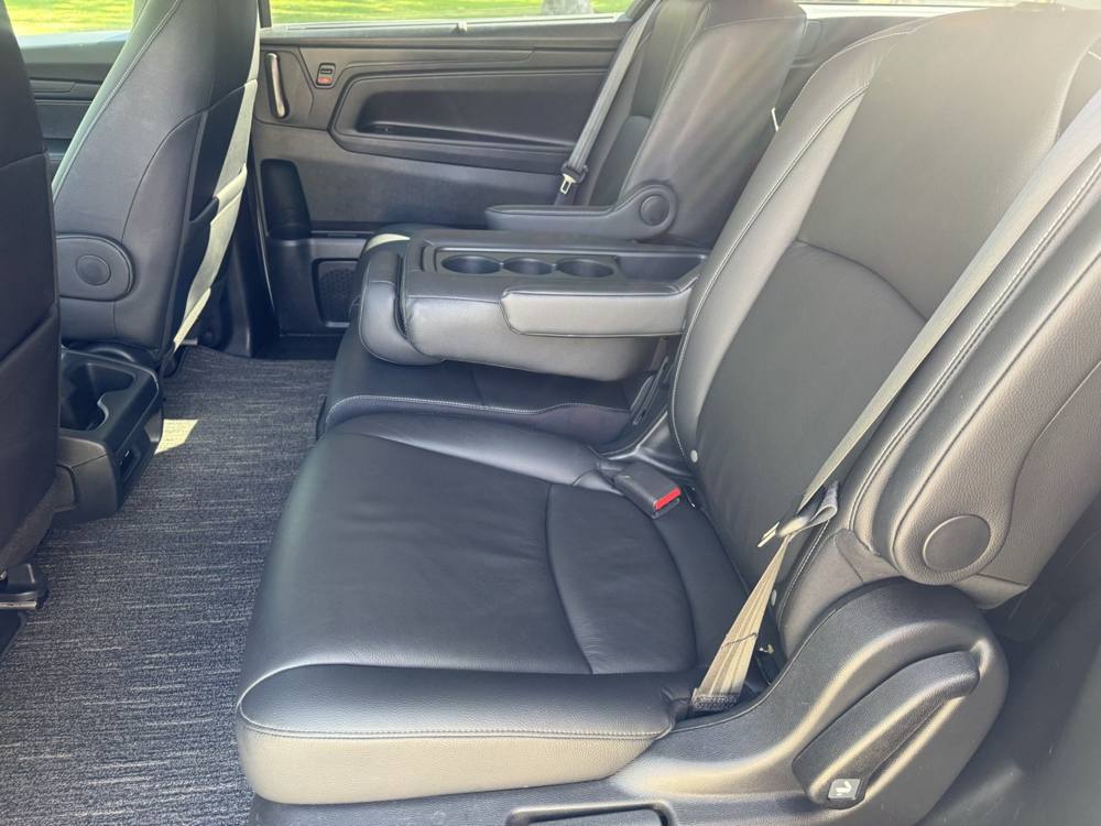 2023 Honda Odyssey — photo 9 of 42
