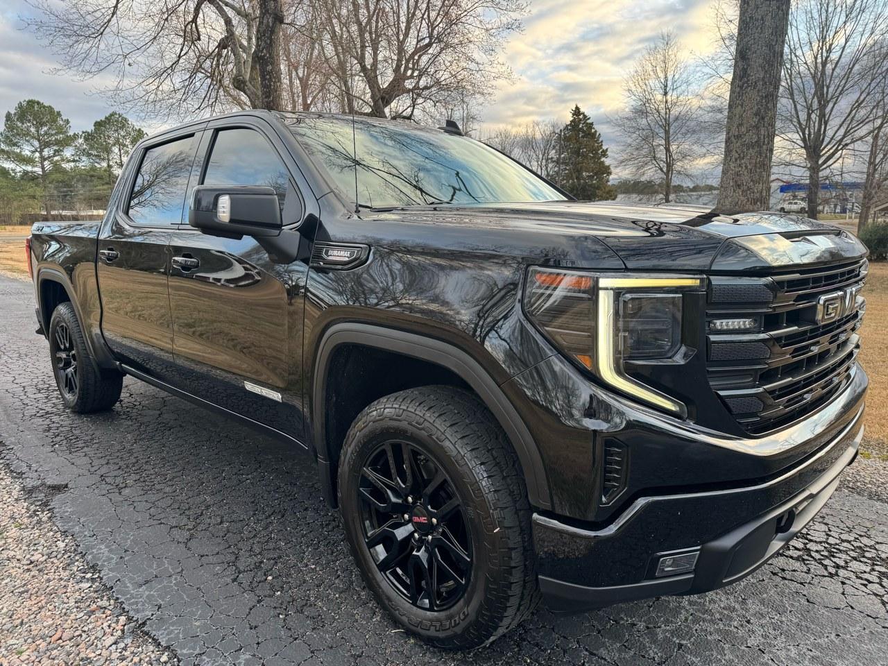 2022 GMC Sierra 1500 Elevation - Photo 9