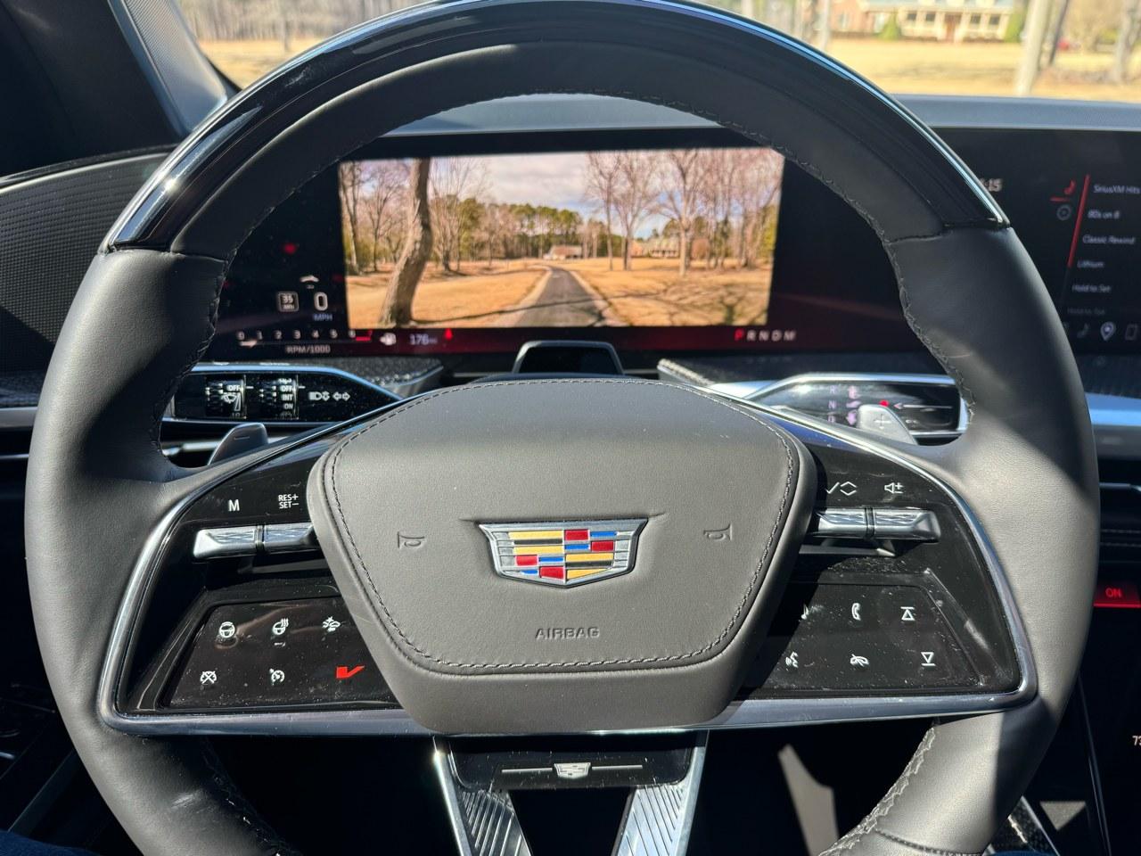 2025 Cadillac Escalade V-Series - Photo 28